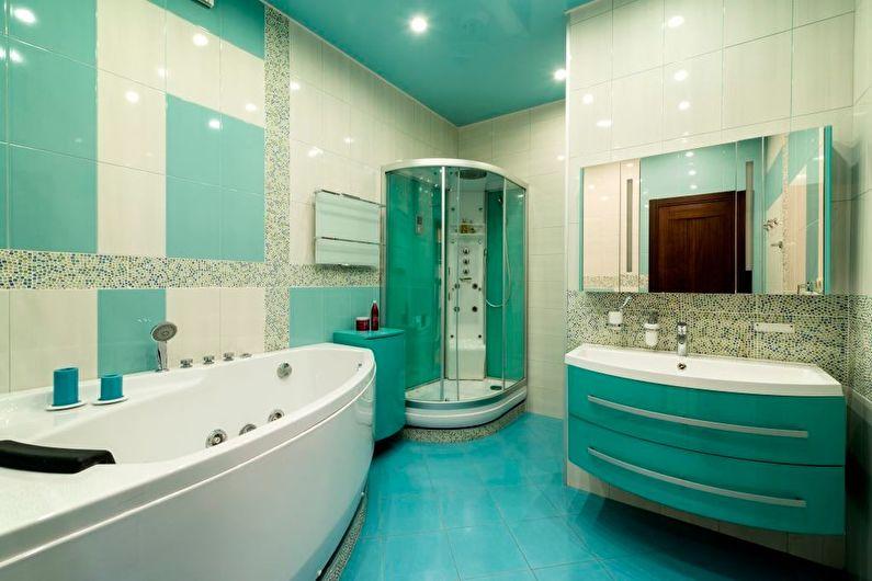 Зеленый натяжной потолок в ванной комнате - фото