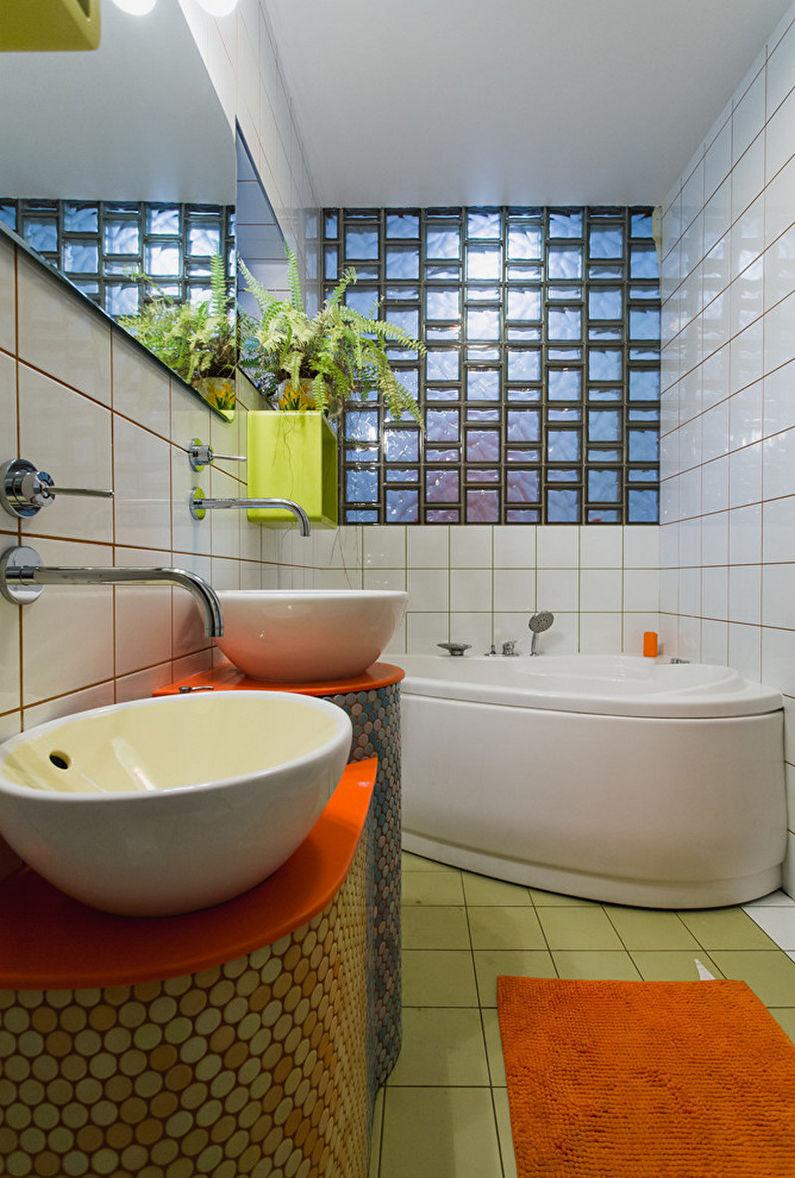 Стеклоблоки в интерьере ванной комнаты - фото