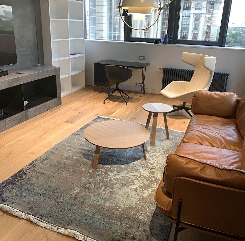 Просторный кабинет в современной квартире с акцентом на минимализме