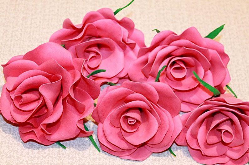 Розы из фоамирана своими руками - фото