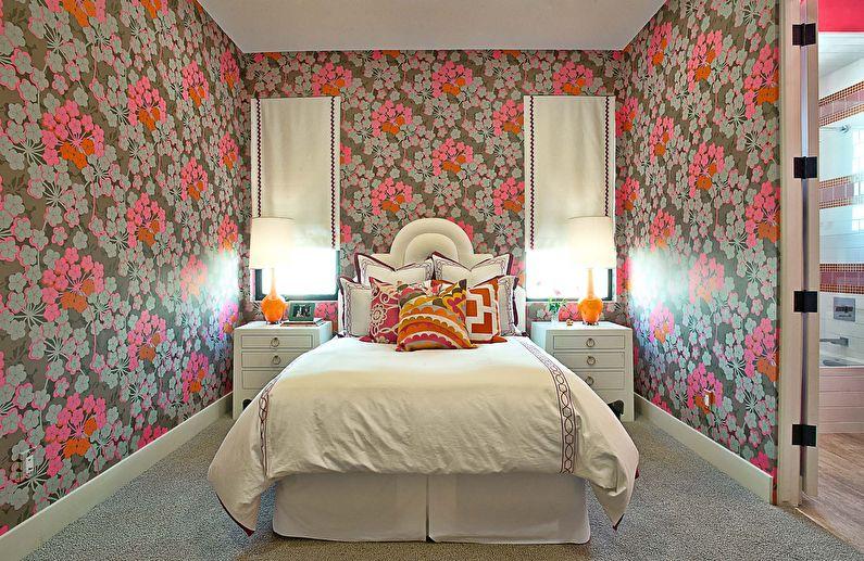 Цветочные обои для спальни в стиле прованс