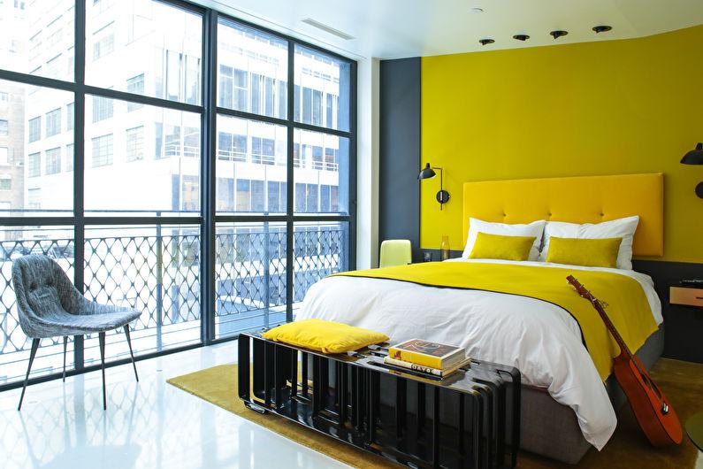 Дизайн маленькой спальни в желтых тонах - фото